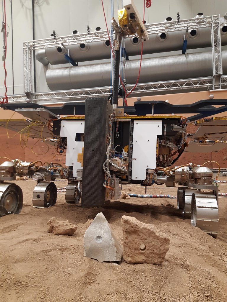 ExoMars Twin Rover et roches martiennes
