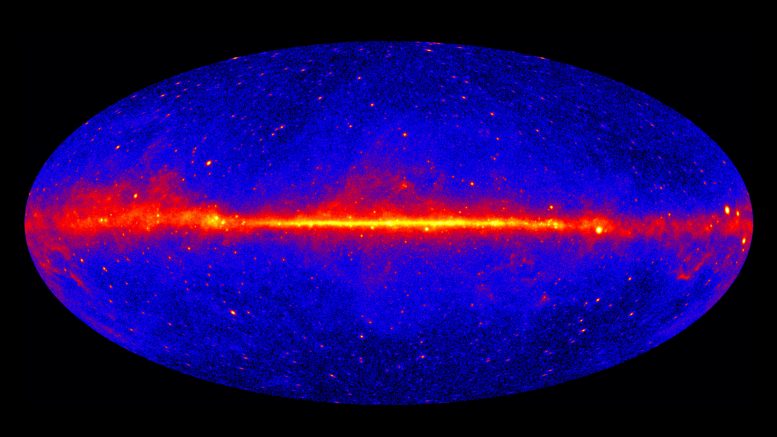 Vue quinquennale de Fermi sur le ciel à rayons gamma