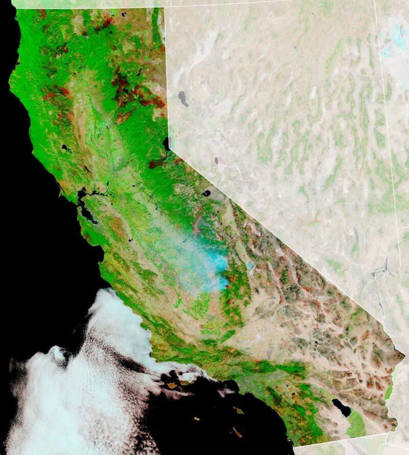 La vague de grands incendies de forêt en Californie : un défi d'incendie multidimensionnel