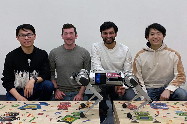 Chercheurs de mini guépards robotiques du MIT