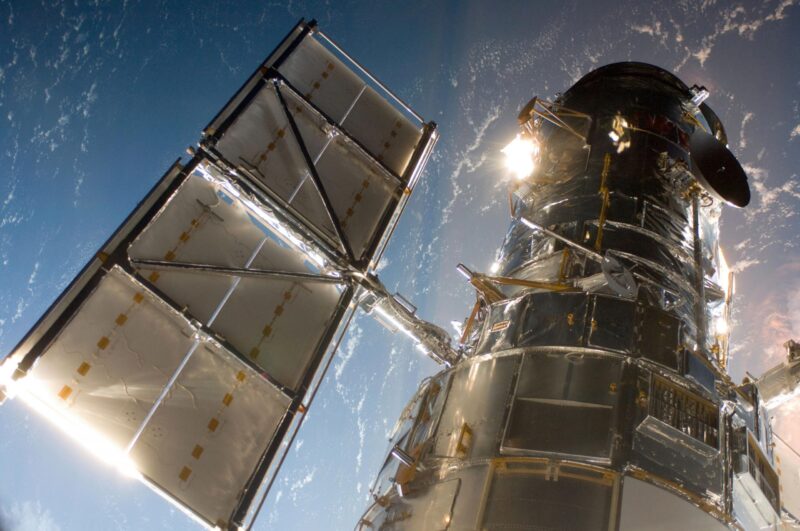 Des problèmes envoient le télescope spatial Hubble en mode sans échec – L'équipe de la NASA enquête