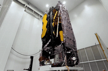 Déballage du télescope spatial James Webb à 10 milliards de dollars [Video]