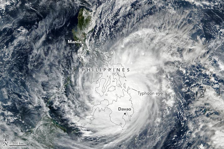 Super typhon Rai Philippines 16 décembre 2021, annoté