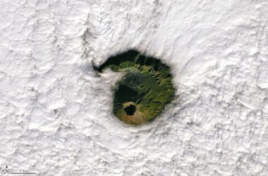 Mount Vesuvius 2022 Annotated