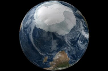 Les tourbillons océaniques pourraient expliquer le paradoxe de la glace de mer en Antarctique : pourquoi l'étendue de la glace de mer n'a pas beaucoup changé depuis 1979.