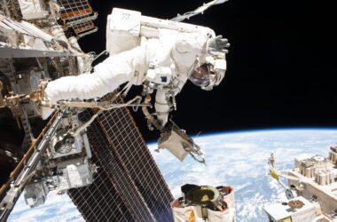 L'astronaute Mark Vande Hei atteint les 300 jours dans l'espace - en passe de battre le record de la NASA