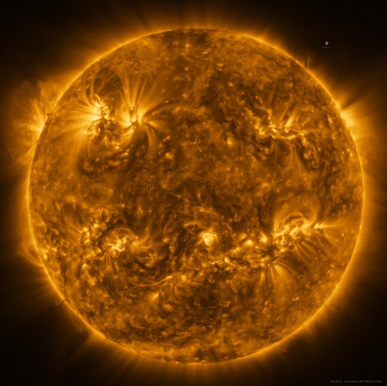 Solar Orbiter capte le Soleil dans l'extrême ultraviolet
