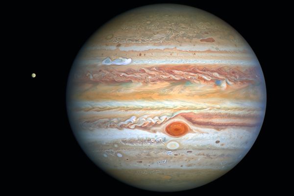 Jupiter ; Hubble