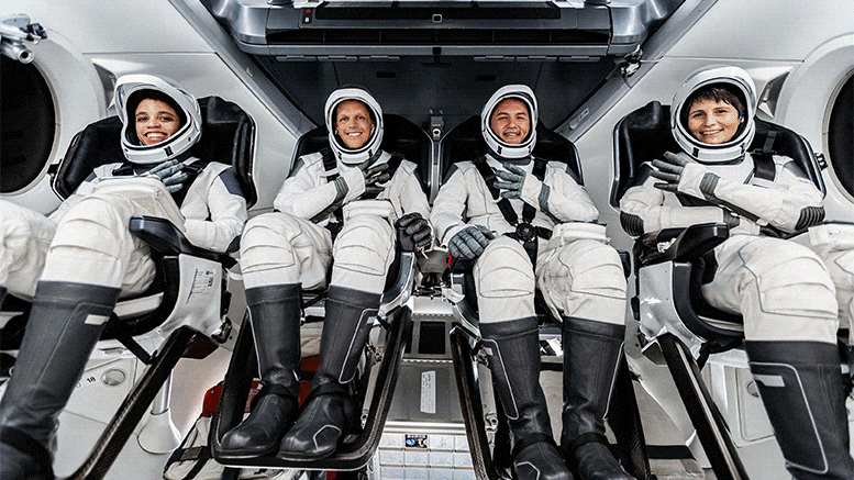 Cette semaine, l'équipage de 4 astronautes de la NASA