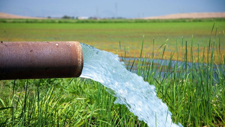 Irrigation par les eaux souterraines en Californie