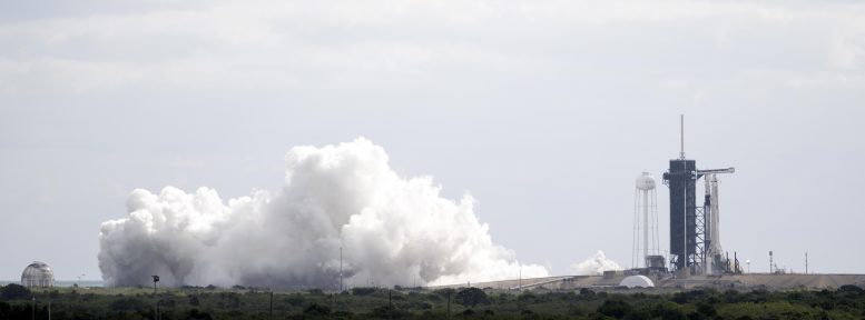 Feu statique de SpaceX Crew-4