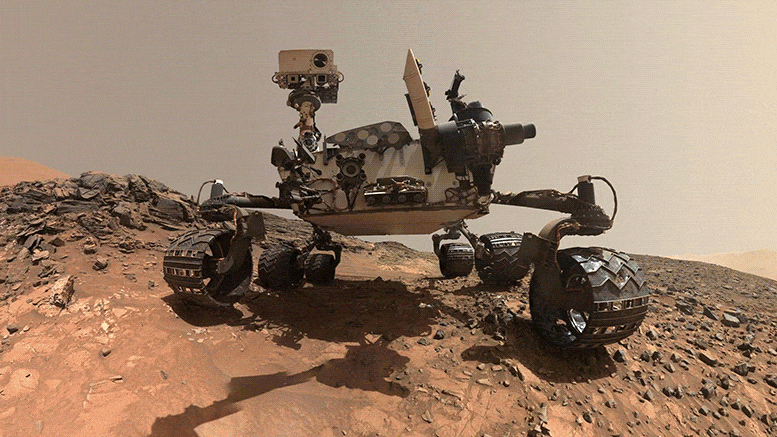 Rochers à dos de crocodile du rover Curiosity sur Mars