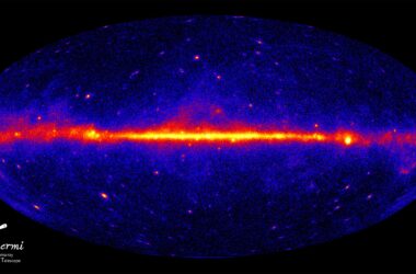 Un étrange signal galactique provenant du centre de la galaxie pourrait trouver une nouvelle explication