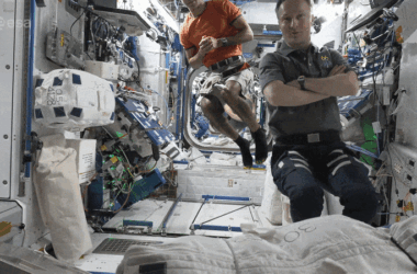 Voyez ce qui se passe sur la station spatiale pendant une manœuvre de "reboost orbital".