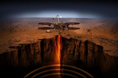 La sonde InSight de la NASA enregistre un tremblement de terre monstre sur Mars - le plus important jamais détecté sur une autre planète.