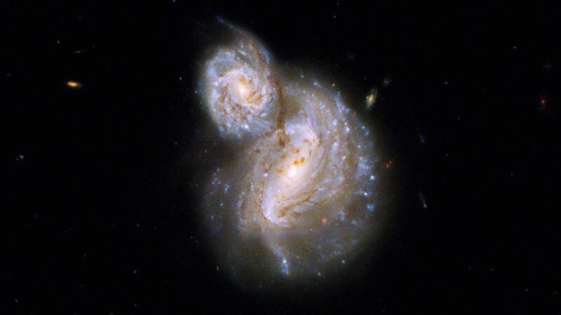 Hubble capte une paire galactique particulière