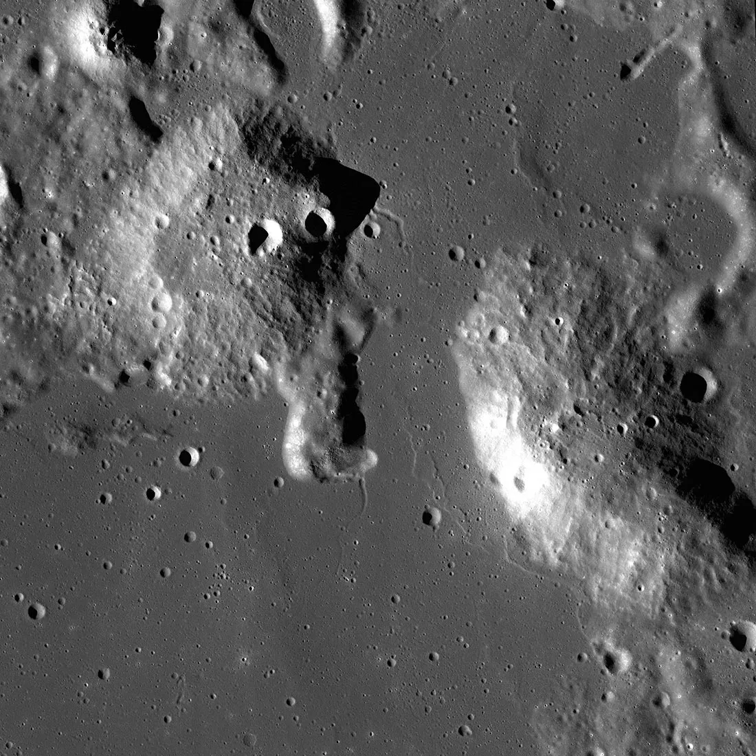 NASA Dômes de Gruithuisen sur la Lune