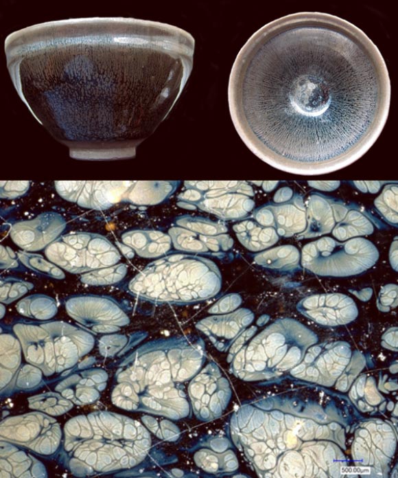 En haut : réplique moderne d'un bol à thé Tenmoku avec des motifs de surface en taches d'huile. En bas : gros plan du motif en tache d'huile d'une ancienne vaisselle Jian. Crédit : Weidong Li / Zhi Liu.