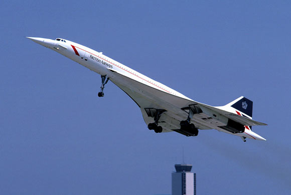 Selon le professeur Adrian Bejan, l'avion supersonique transatlantique Concorde a suivi le chemin du dodo - il a atteint un cul-de-sac évolutif. Cette image montre le Concorde de British Airways en 1986. Crédit photo : Eduard Marmet / CC BY-SA 3.0.