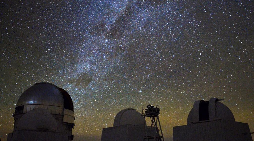 L'enquête récemment publiée sur toute la matière de l'univers utilise des données prises par le Dark Energy Survey au Chili (ci-dessus) et le télescope du pôle Sud. Crédit : Andreas Papadopoulos. 