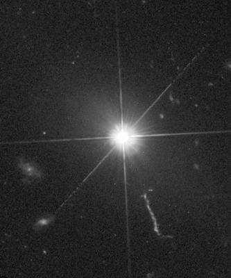 3C 273, image HST de 2003 (Crédit : NASA/J.Bahcall(IAS))